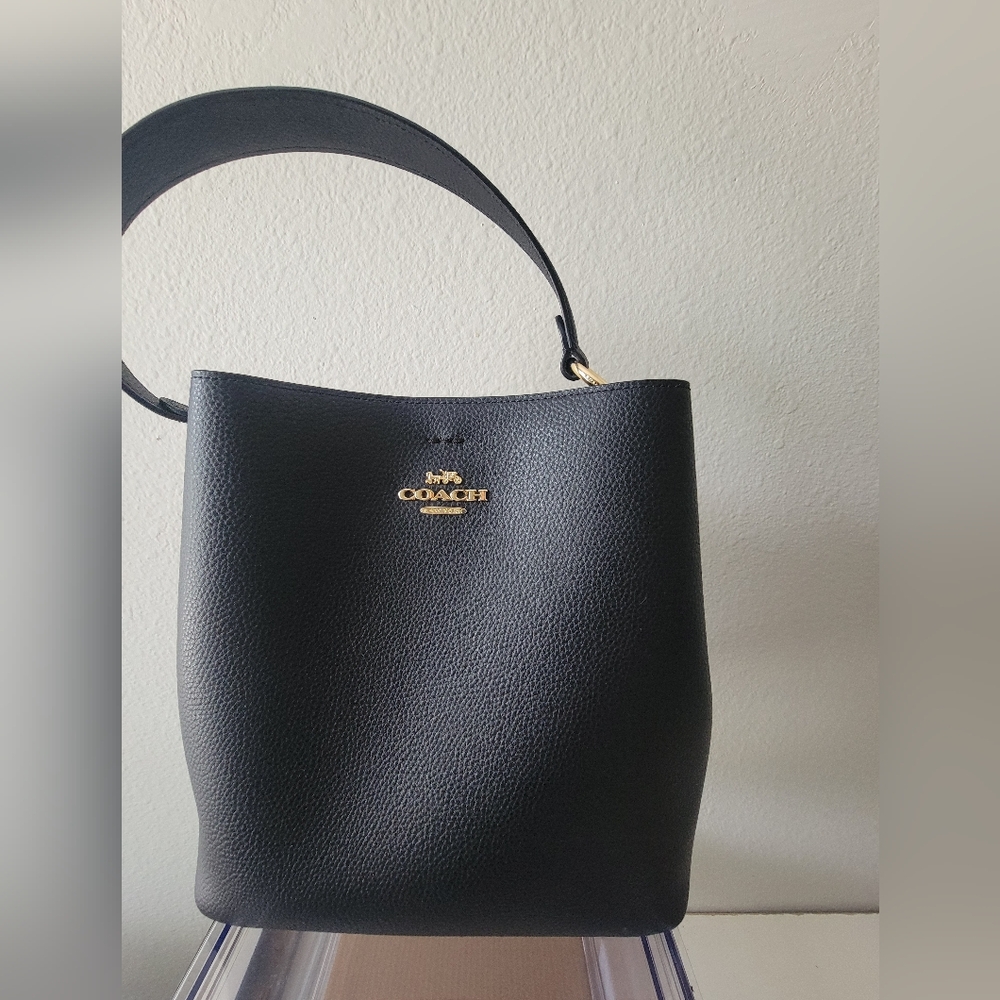Coach Black Leather Shoulder Bag with Gold Hardware